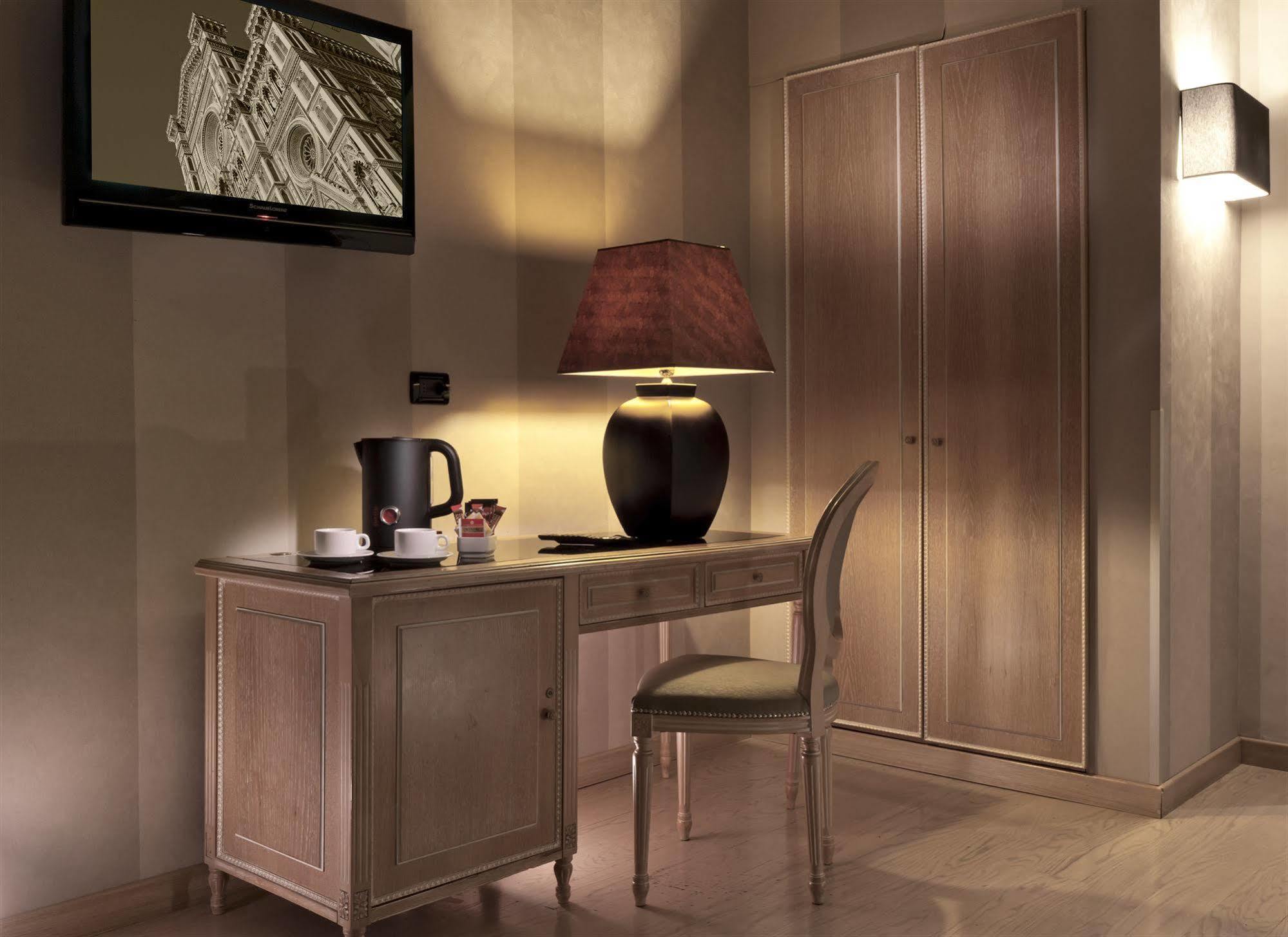 C-Hotels The Style Флоренция Экстерьер фото
